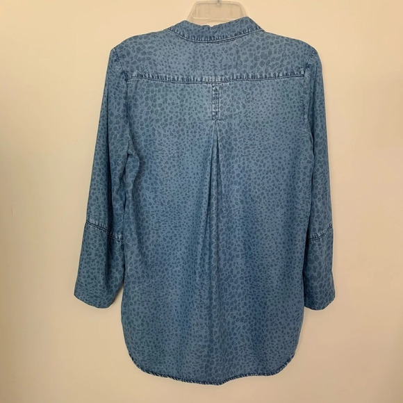 Bella Dahl Anthro Chambray Cheetah Button Up High Low Top size XS - Picture 2 of 6